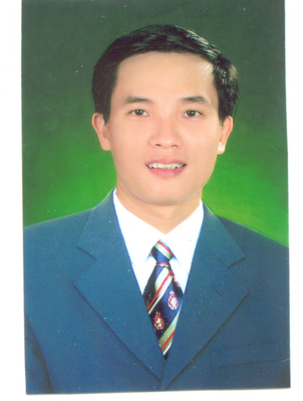TỔ CHỨC TRƯỜNG TRUNG HỌC PHỔ THÔNG CHUYÊN NGUYỄN TRÃI